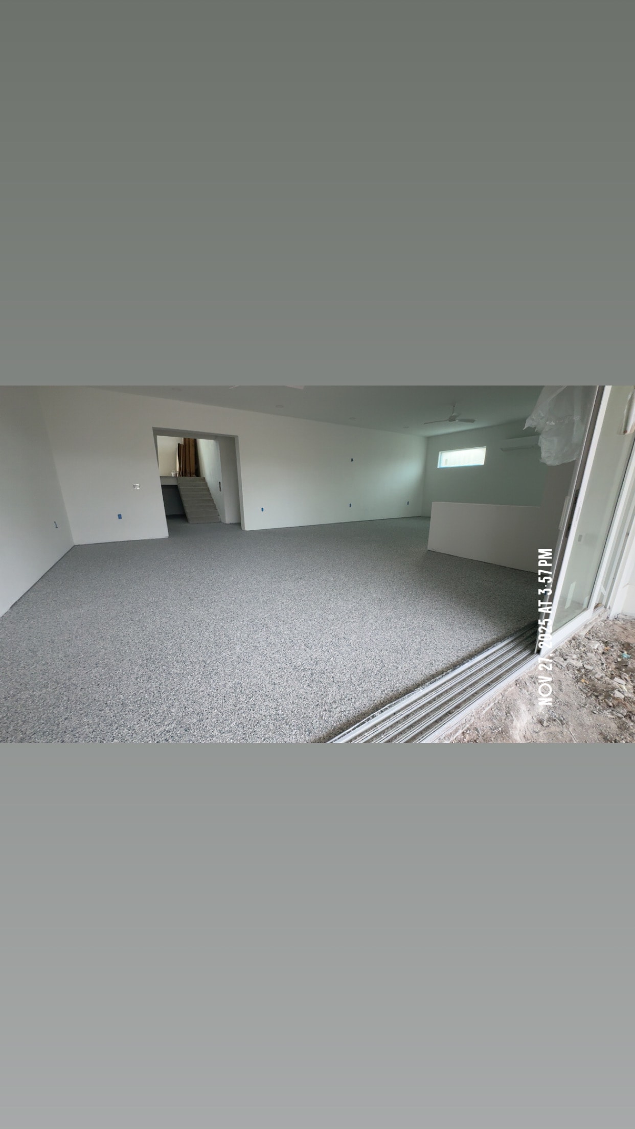 New Build — Epoxy Flake Floor System